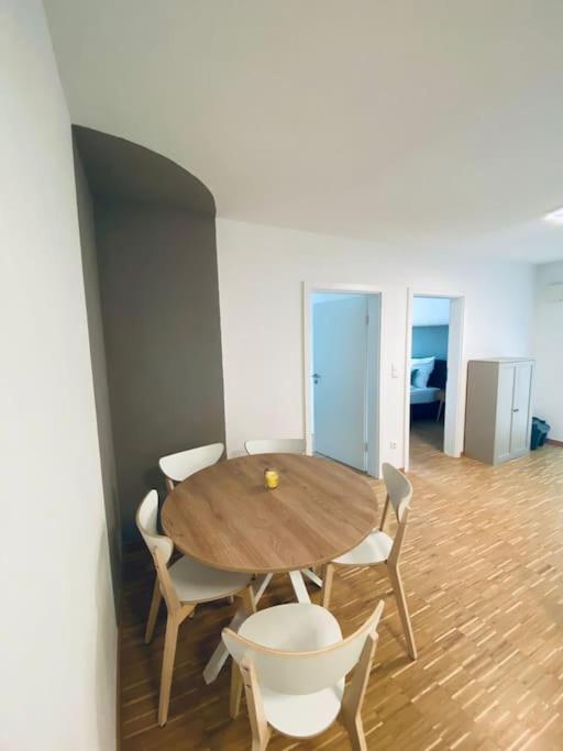 Doreyhome P5 - Zentrale Apartment Fuer 5 Pers Nahe Der Altstadt - Parkplatz - Wlan Passau Exterior foto